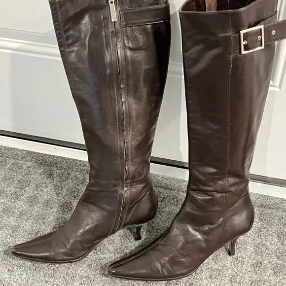 Banana Republic Genuine Leather Made In Italy Kitten Heel Pointy Toe Boots 6 - Picture 2 of 5